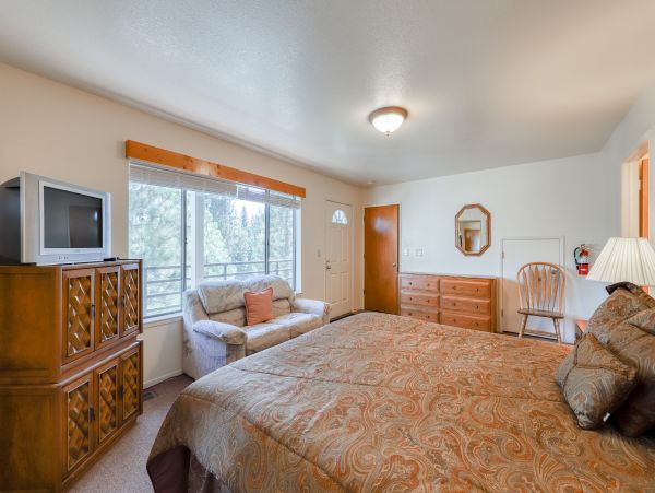 Yosemite Area Home 984671