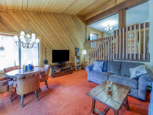 Yosemite Area Home 984672