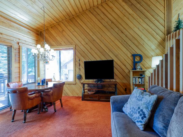 Yosemite Area Home 984672