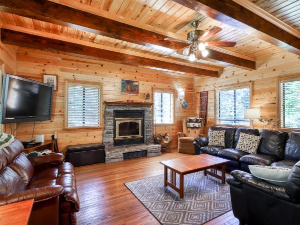 Yosemite Area Home 984673
