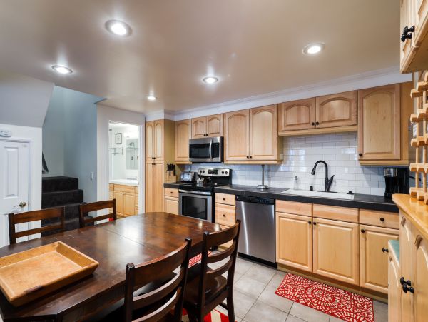 Yosemite Area Home 984674