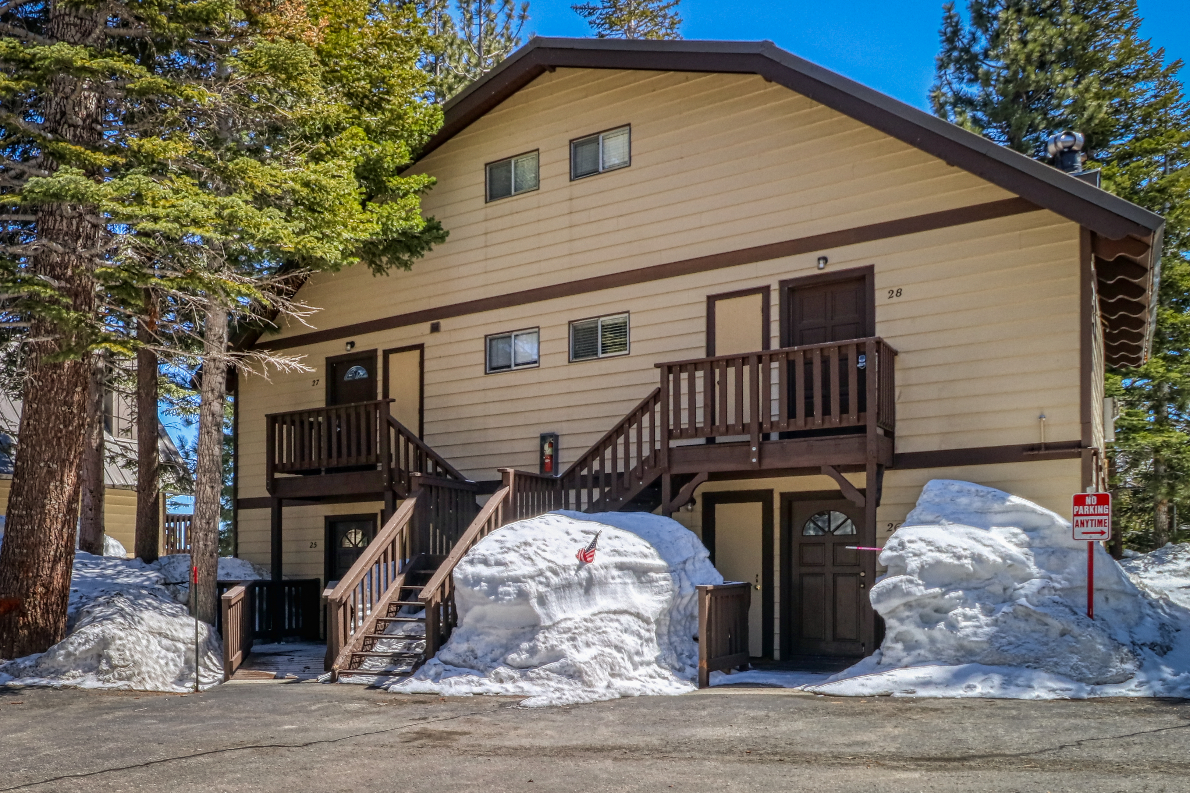 Yosemite Area Home 984675