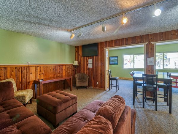Yosemite Area Home 984675