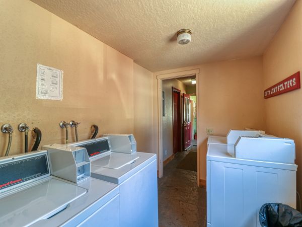 Yosemite Area Home 984675