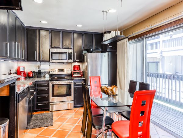 Yosemite Area Home 984677