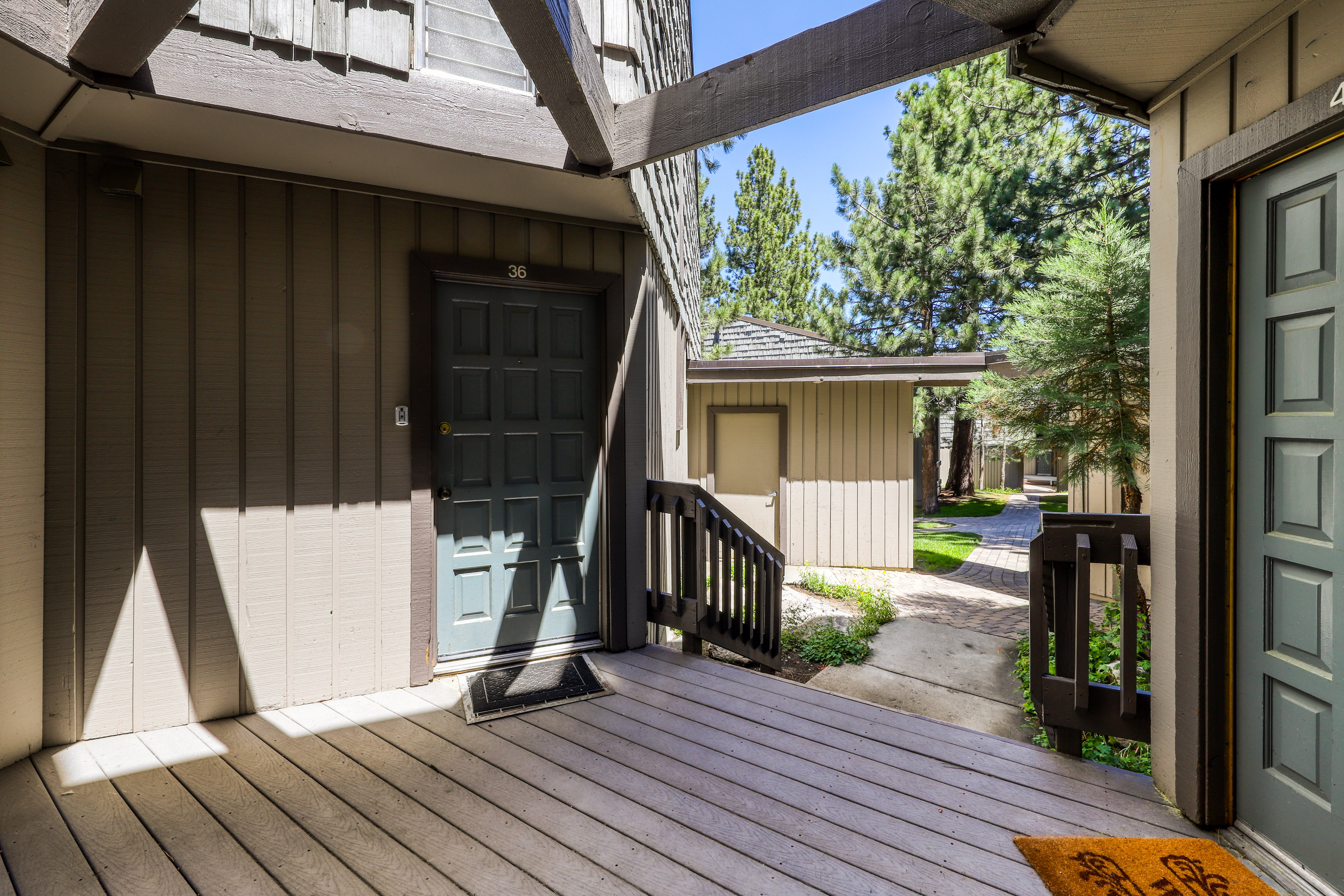 Yosemite Area Home 984677