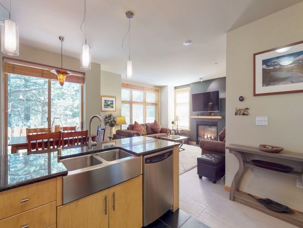 Yosemite Area Home 984678