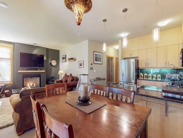 Yosemite Area Home 984678