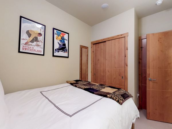 Yosemite Area Home 984678