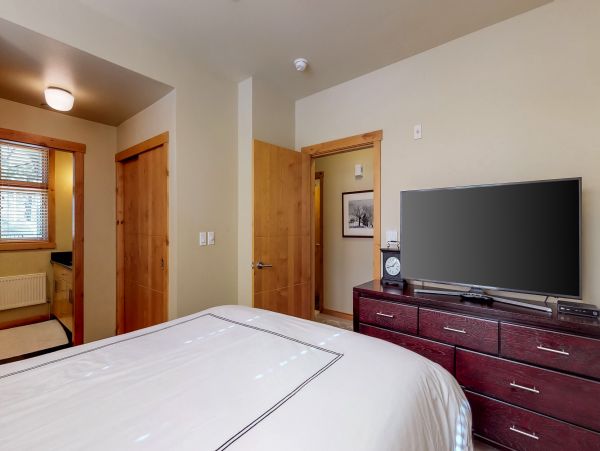 Yosemite Area Home 984678