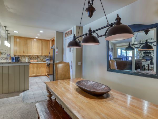 Yosemite Area Home 984679