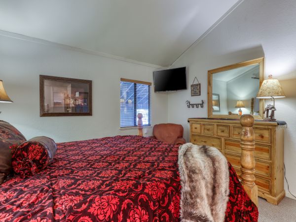 Yosemite Area Home 984679