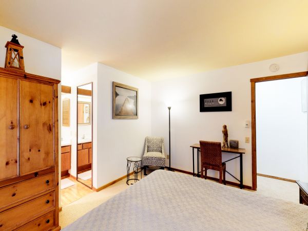 Yosemite Area Home 984681