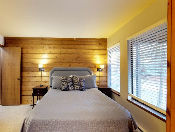 Yosemite Area Home 984681