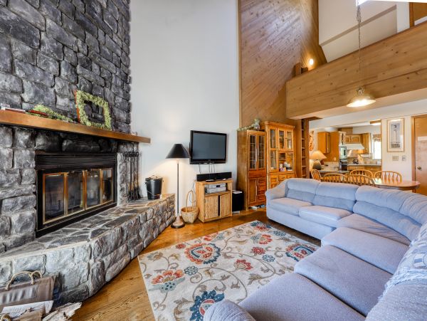 Yosemite Area Home 984682