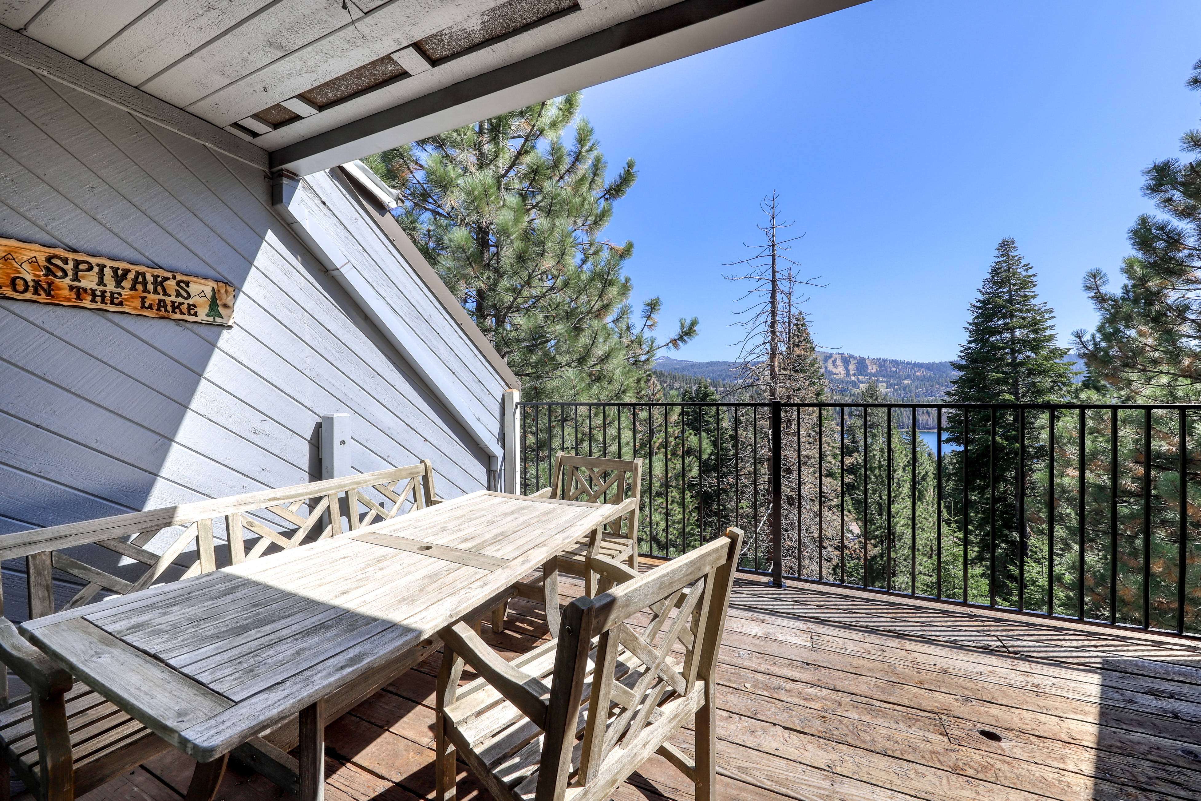 Yosemite Area Home 984682