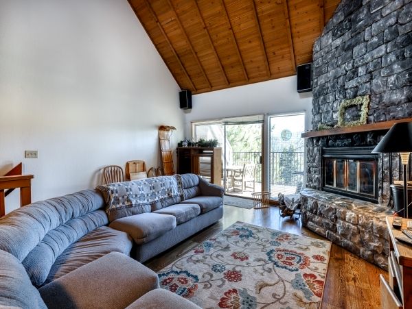 Yosemite Area Home 984682