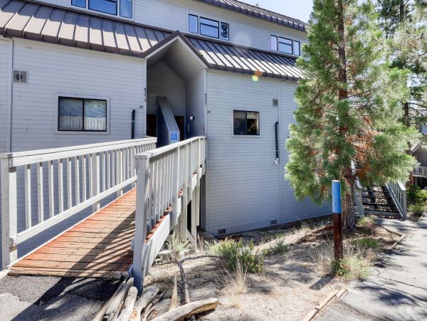 Yosemite Area Home 984682
