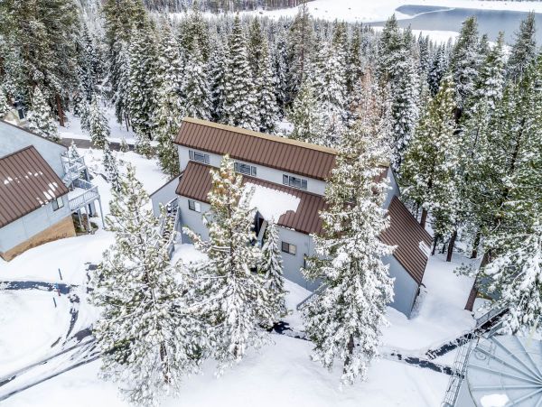 Yosemite Area Home 984682