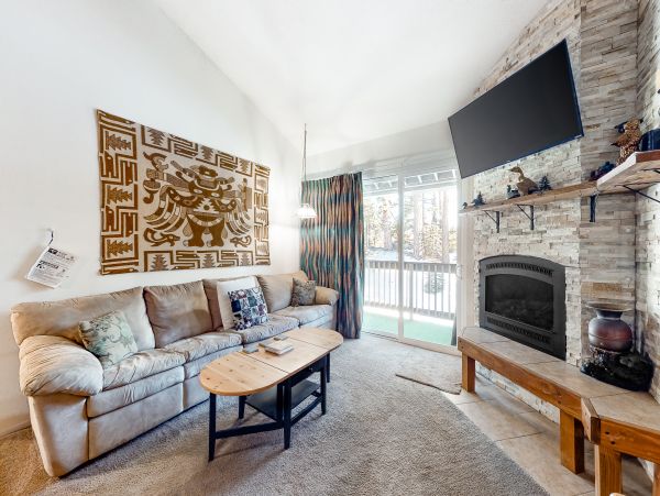 Yosemite Area Home 984683