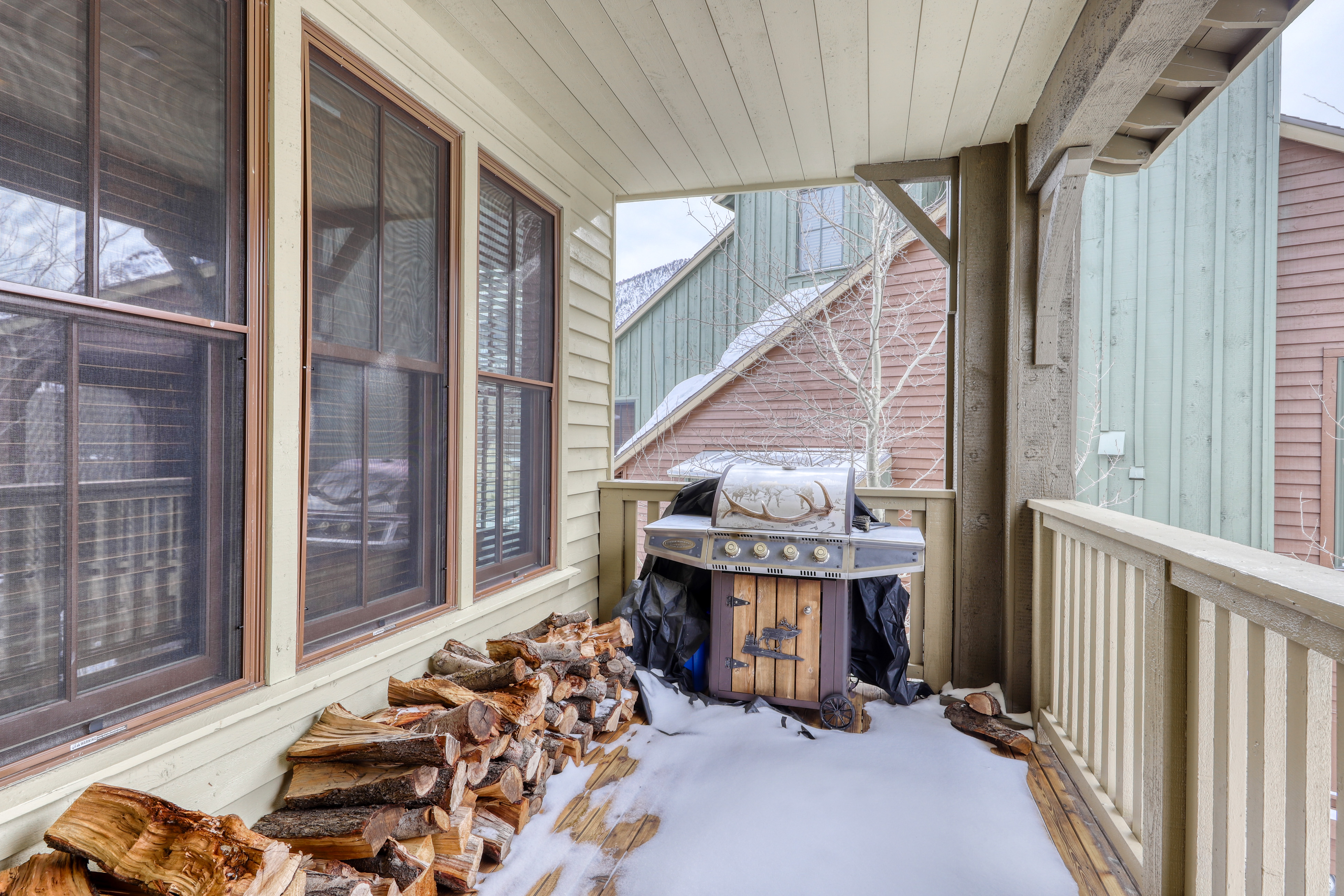 Yosemite Area Home 984685