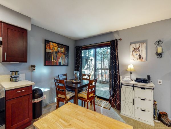 Yosemite Area Home 984686