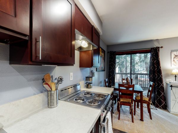 Yosemite Area Home 984686
