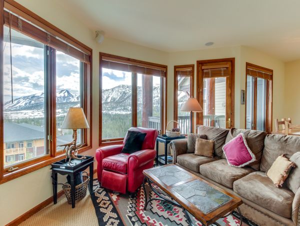 Yosemite Area Home 984688