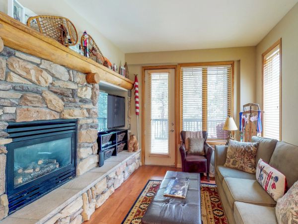 Yosemite Area Home 984690