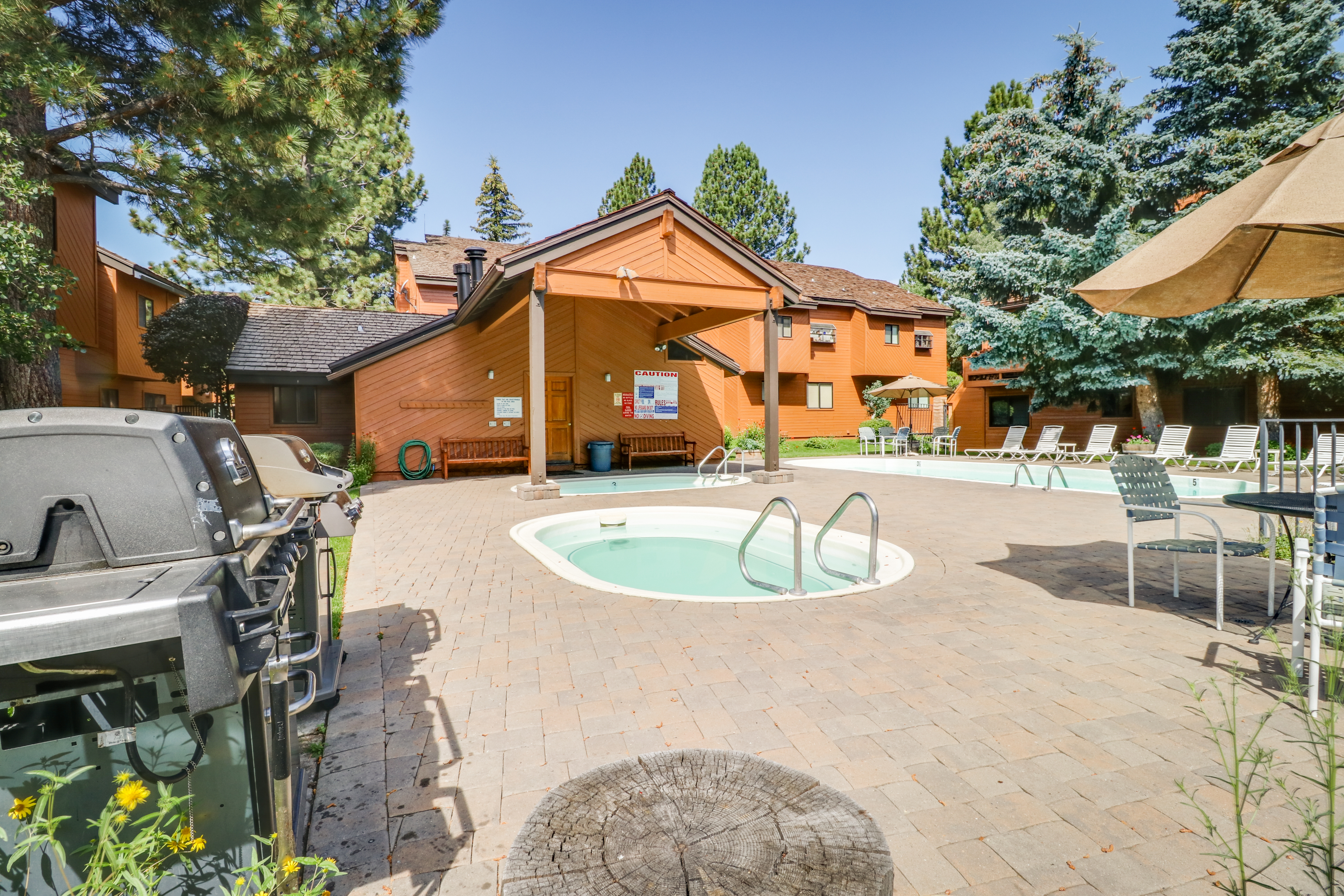 Yosemite Area Home 984692