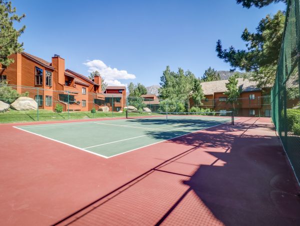 Yosemite Area Home 984692