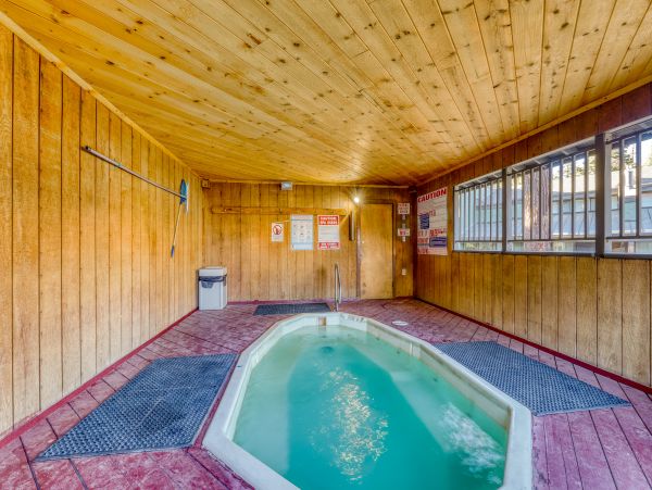 Yosemite Area Home 984693