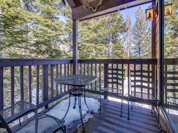 Yosemite Area Home 984694