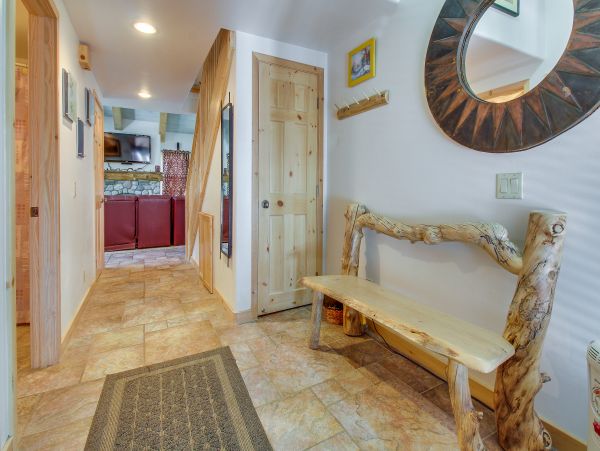 Yosemite Area Home 984694