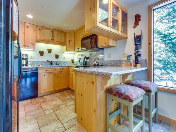 Yosemite Area Home 984694