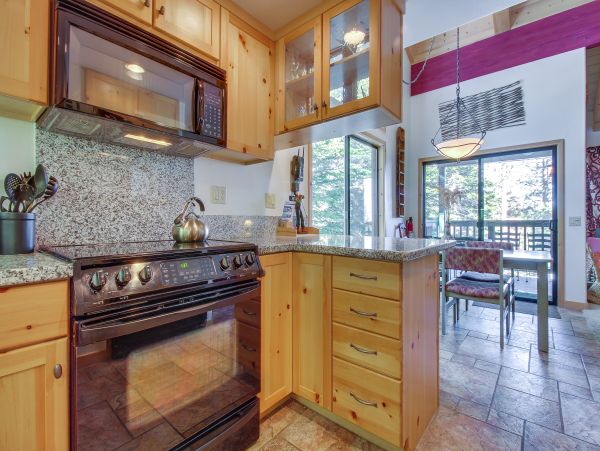 Yosemite Area Home 984694