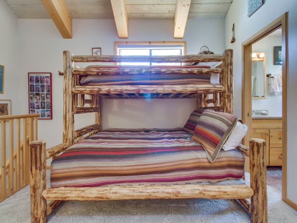 Yosemite Area Home 984694
