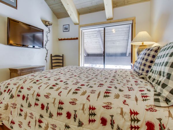 Yosemite Area Home 984694