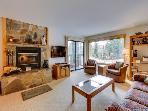 Yosemite Area Home 984696