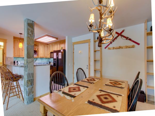 Yosemite Area Home 984696
