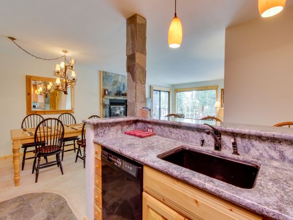 Yosemite Area Home 984696