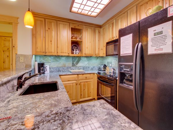 Yosemite Area Home 984696