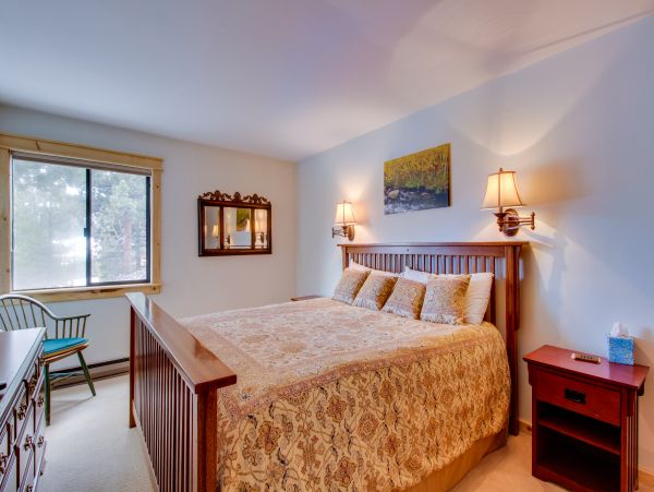 Yosemite Area Home 984696
