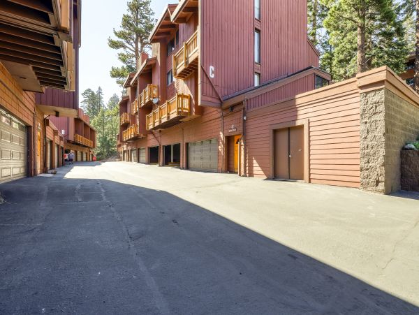Yosemite Area Home 984697