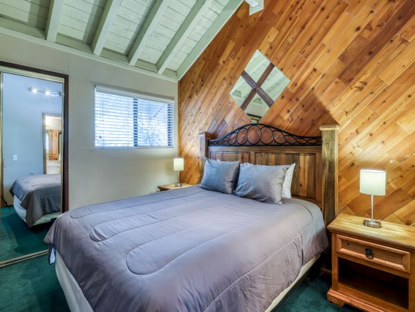 Yosemite Area Home 984699