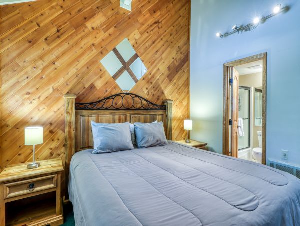 Yosemite Area Home 984699