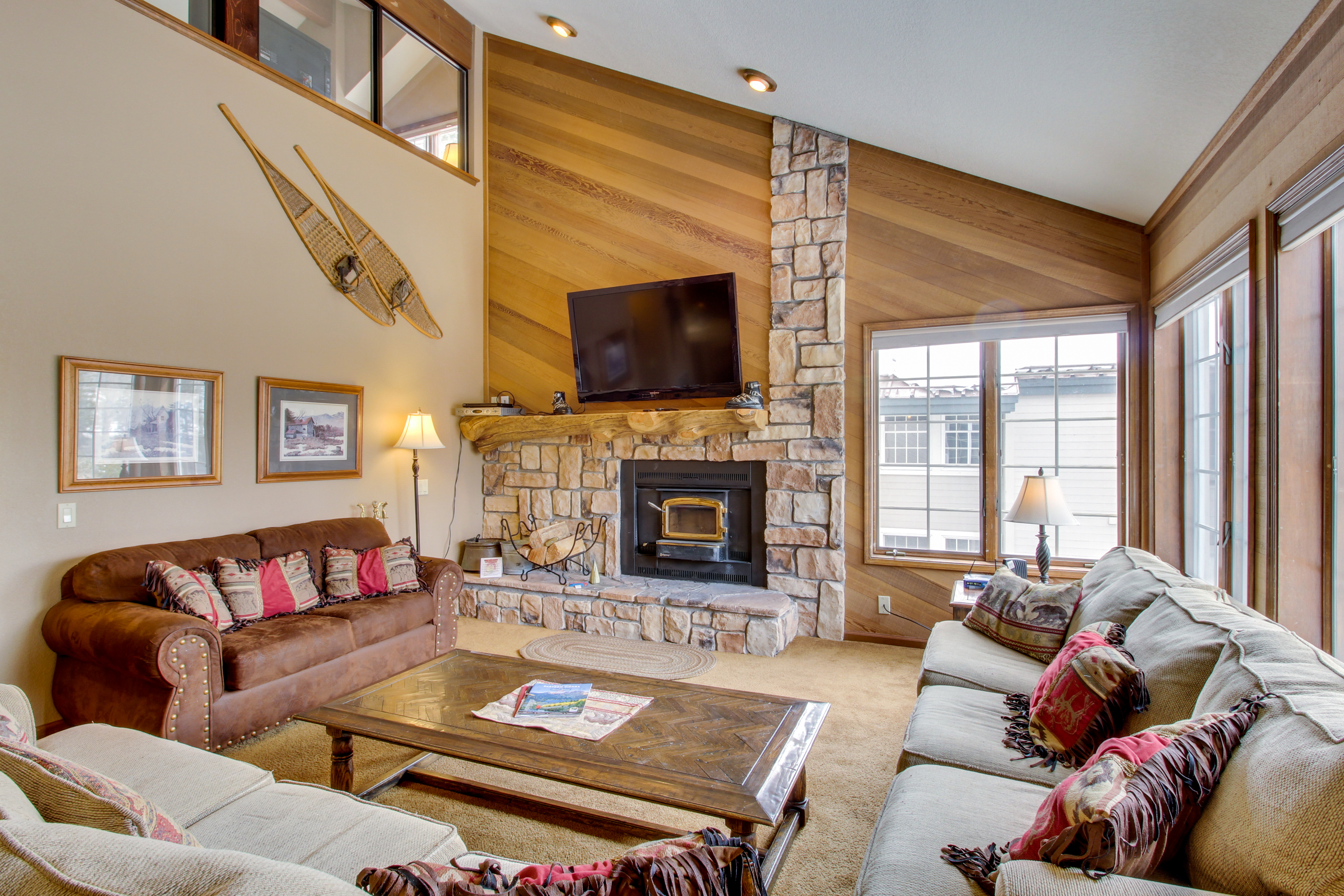 Yosemite Area Home 984700