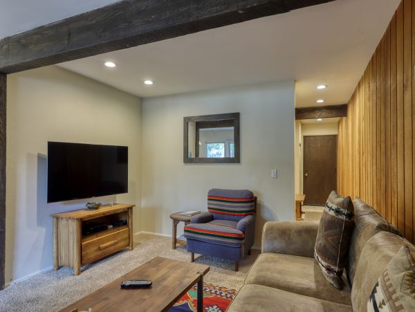 Yosemite Area Home 984701
