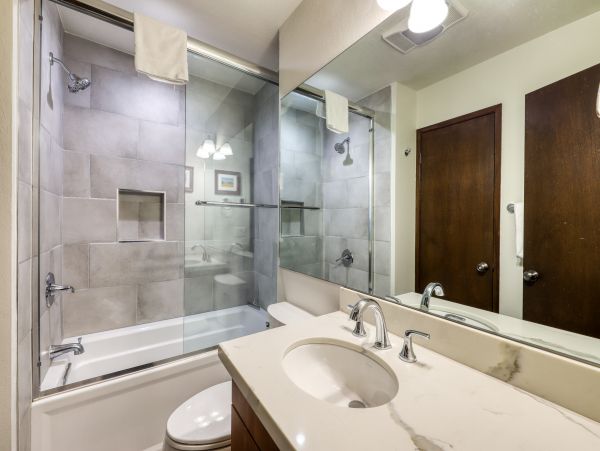 Yosemite Area Home 984701