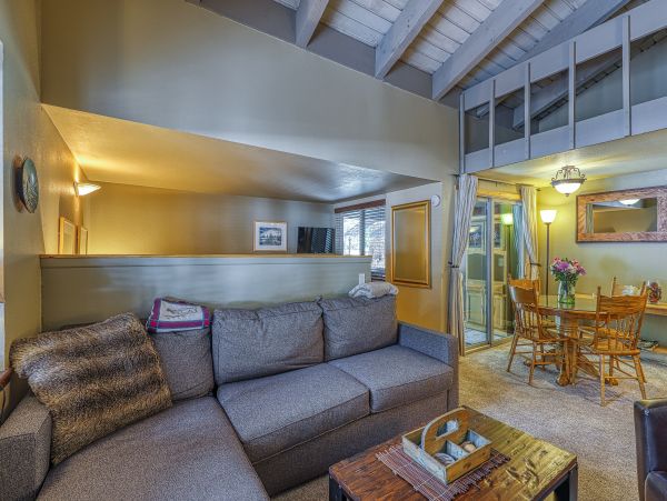 Yosemite Area Home 984702